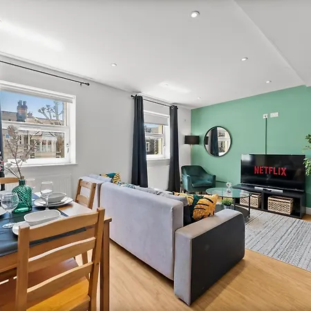 Spacious - Parking & Wifi Apartment Bristol